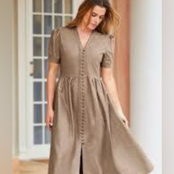 HOUSE OF BRUAR V-Neck Midi Dress with Button Front in Taupe 100% Merino wool 16 - Picture 4 of 8